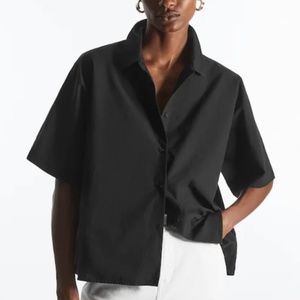 COS - BOXY SHORT-SLEEVED POPLIN SHIRT